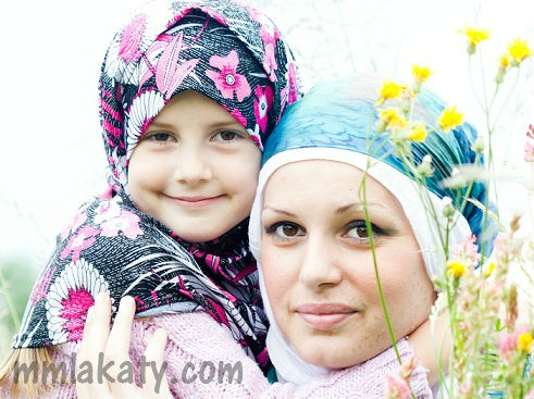 كيف تقوي الأم علاقتها بأبنائها كيف تقوي الأم علاقتها بأبنائها