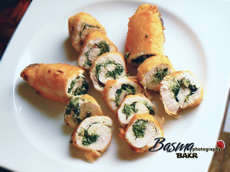 طريقة عمل تشكن كييف بالسبانخ :