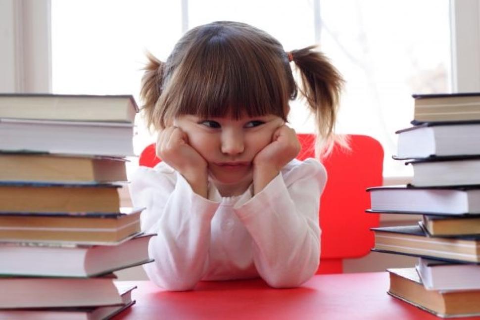 كيف تساعدين أبنك علي المذاكره ؟