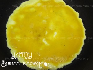 طريقة عمل أومليت البيض بالجبن بالصور 