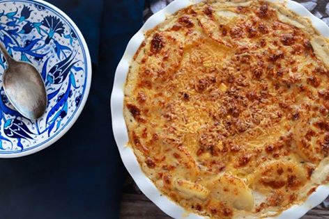 طريقة عمل السمك الفيليه بالصوص الأبيض