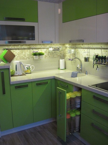 صور مطبخ مودرن باللون الأخضر