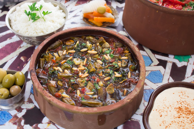 طريقة عمل طاجن الباميه بالموزة الضاني