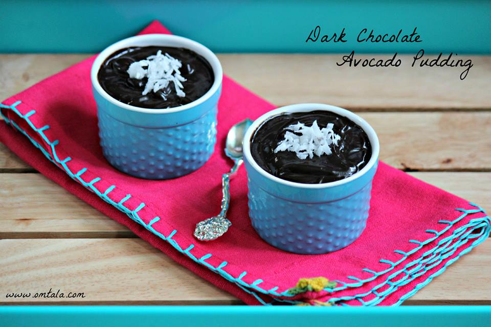 طريقة عمل بودنج الشيكولاته بالأفوكادو