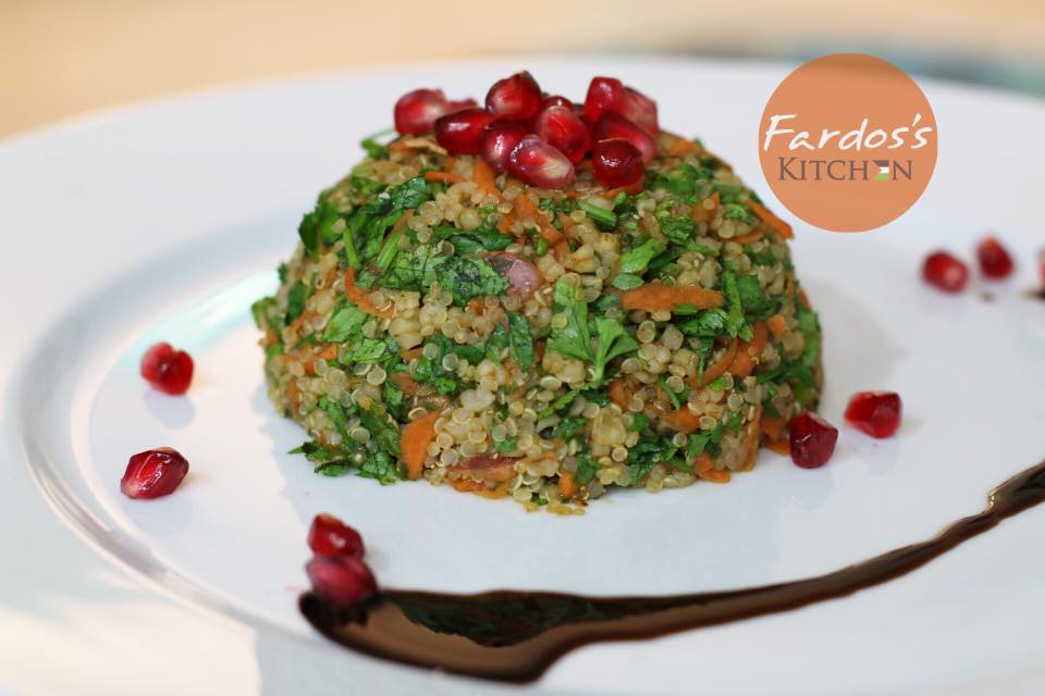 طريقة عمل سلطة الكينوا بالكزبرة طريقة عمل سلطة الكينوا بالكزبرة