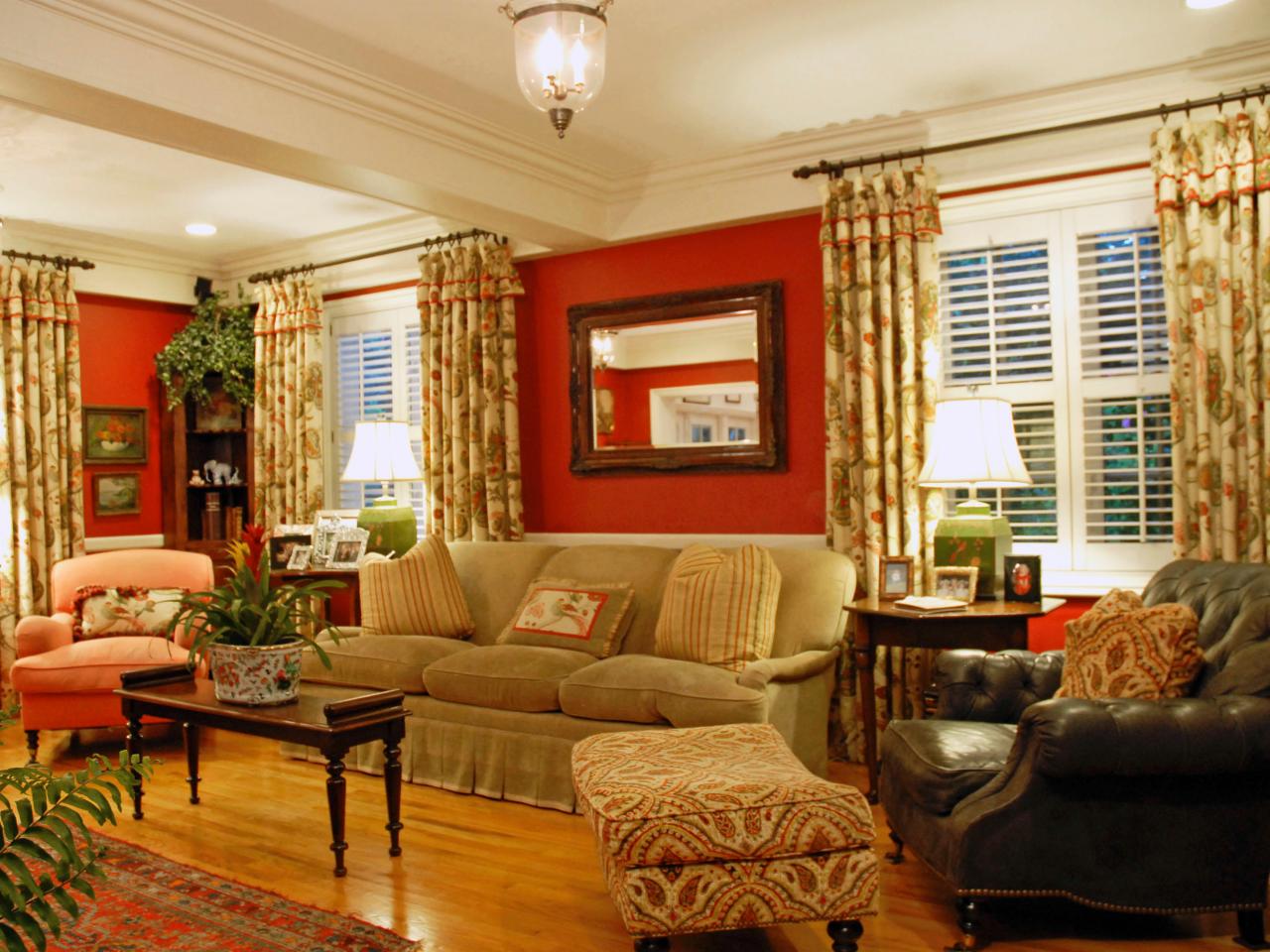 رائحة القطط في البيت