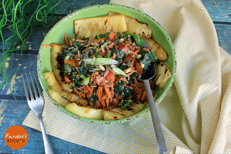 سلطة الكينوا و الأناناس الصحية