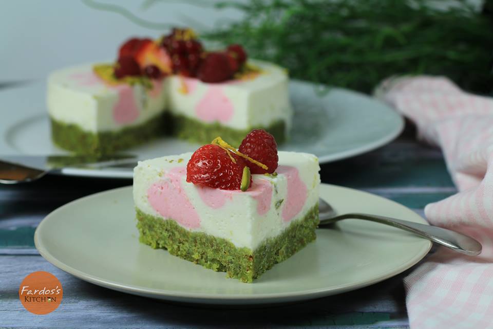 تشيز كيك الليمون و الفستق الحلبي طريقة عمل التشيز كيك بالليمون