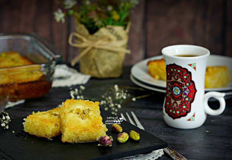 طريقة عمل بسبوسة بالقشطة طريقة عمل بسبوسة بالقشطة