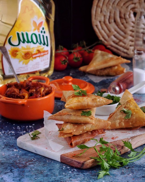 سمبوسه بحشوة الفاهيتا سمبوسه بحشوة الفاهيتا