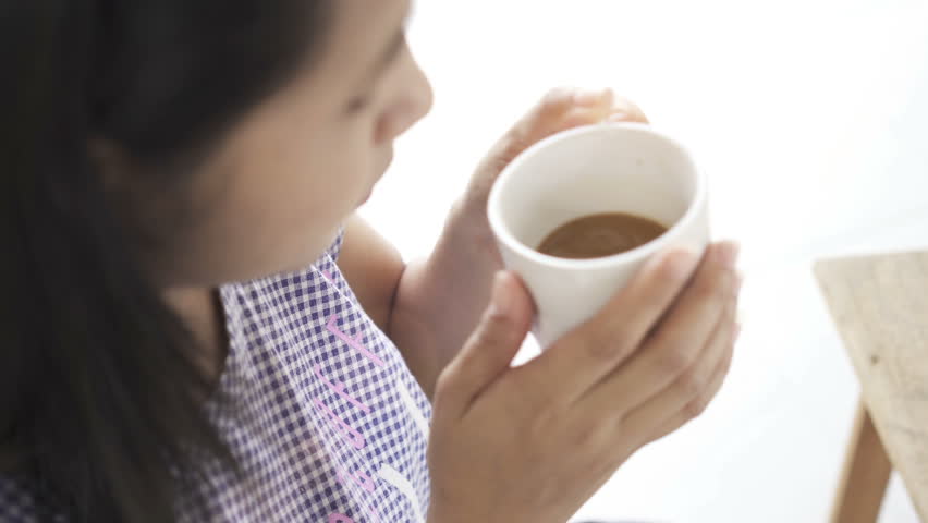 مشروبات صحية و مفيدة للمرأة لا غنى عنها