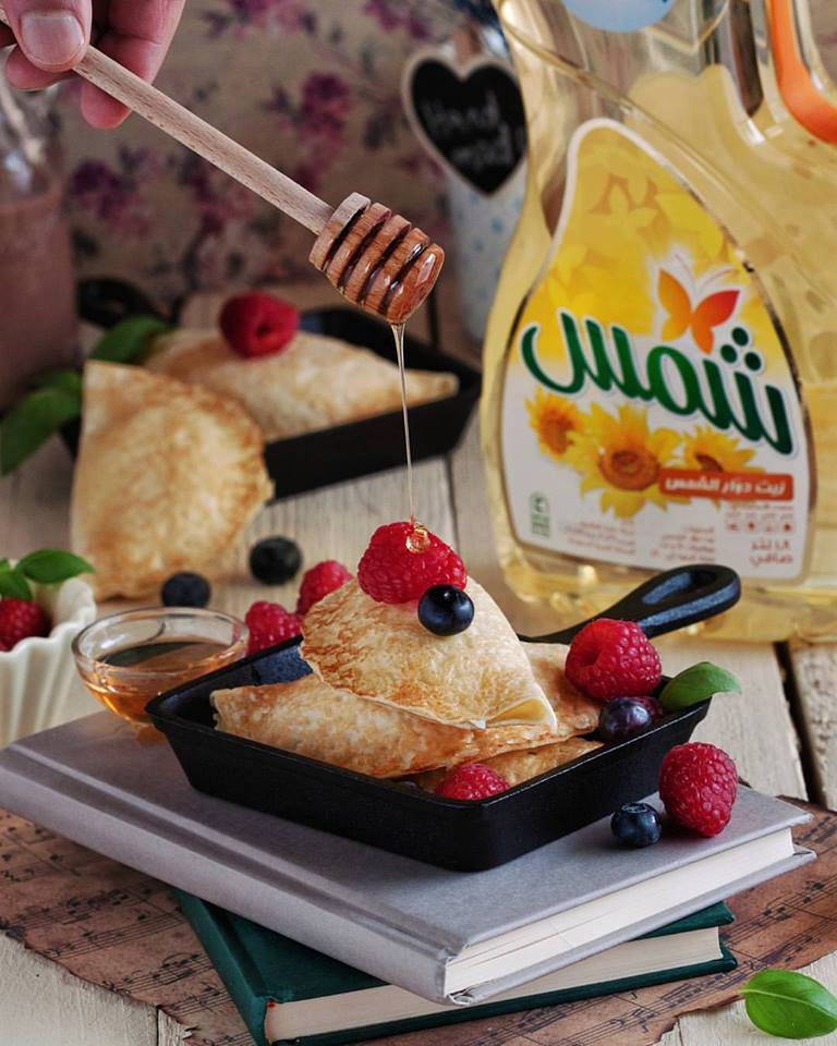 طريقة الكريب بالكاسترد والفواكه طريقة الكريب بالكاسترد والفواكه