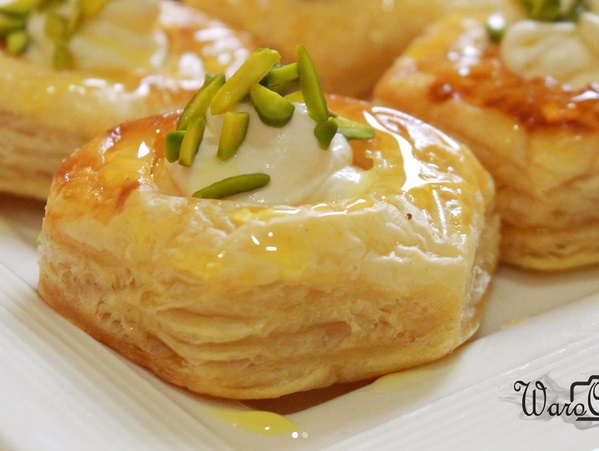 فطائر فولوفون بالباف بيستري و حشوة القيمر