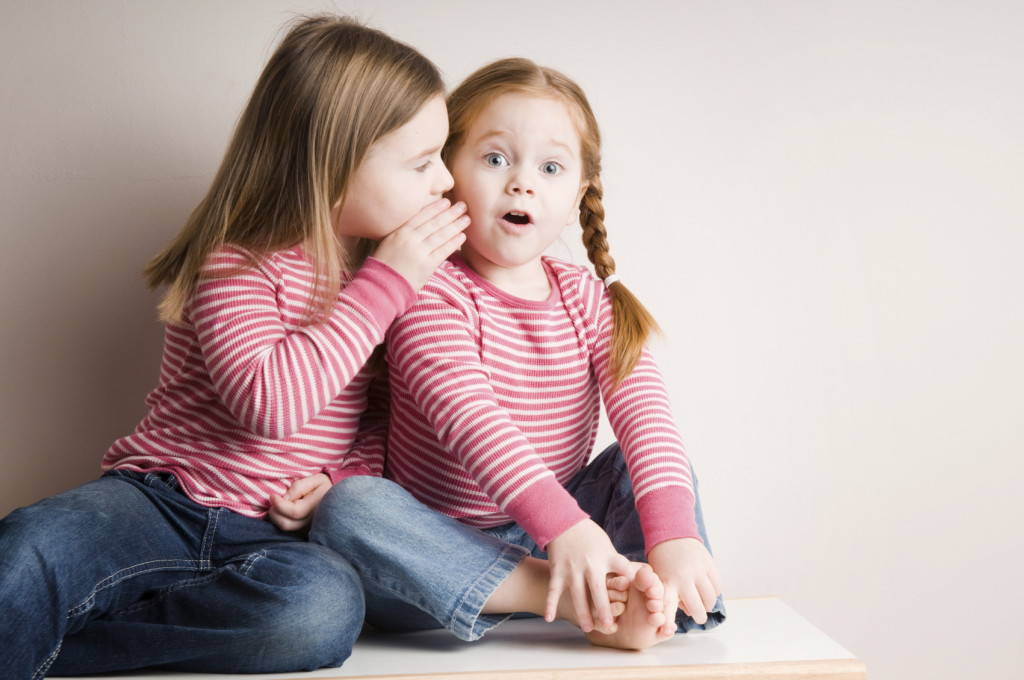 كيف تتخلصين من عادة الغيبة والنميمة