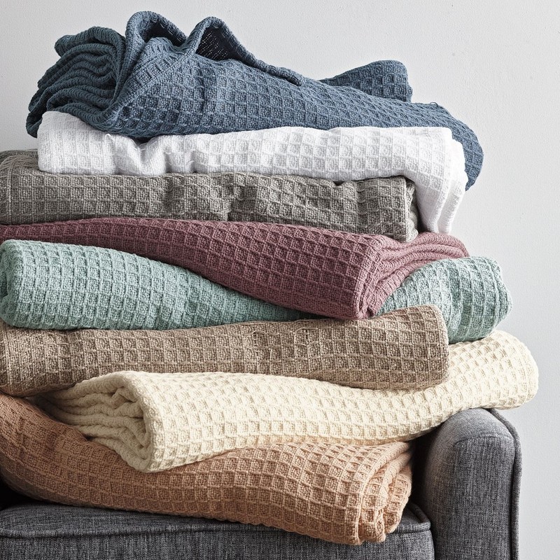 كيفية غسل البطاطين بالمنزل و تعطيرهم