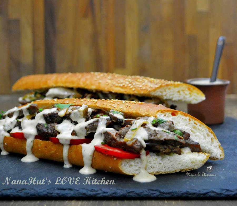 طريقة عمل ساندويتشات شاورما اللحم طريقة عمل ساندويتشات شاورما اللحم