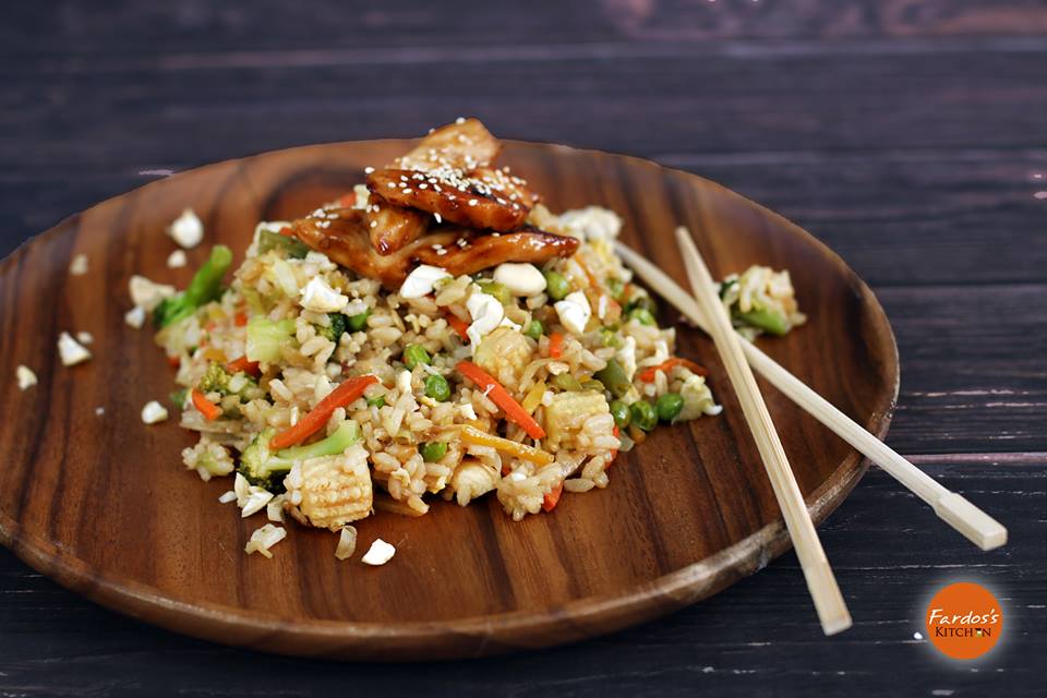 طريقة عمل الأرز المقلي الصيني مع الخضروات