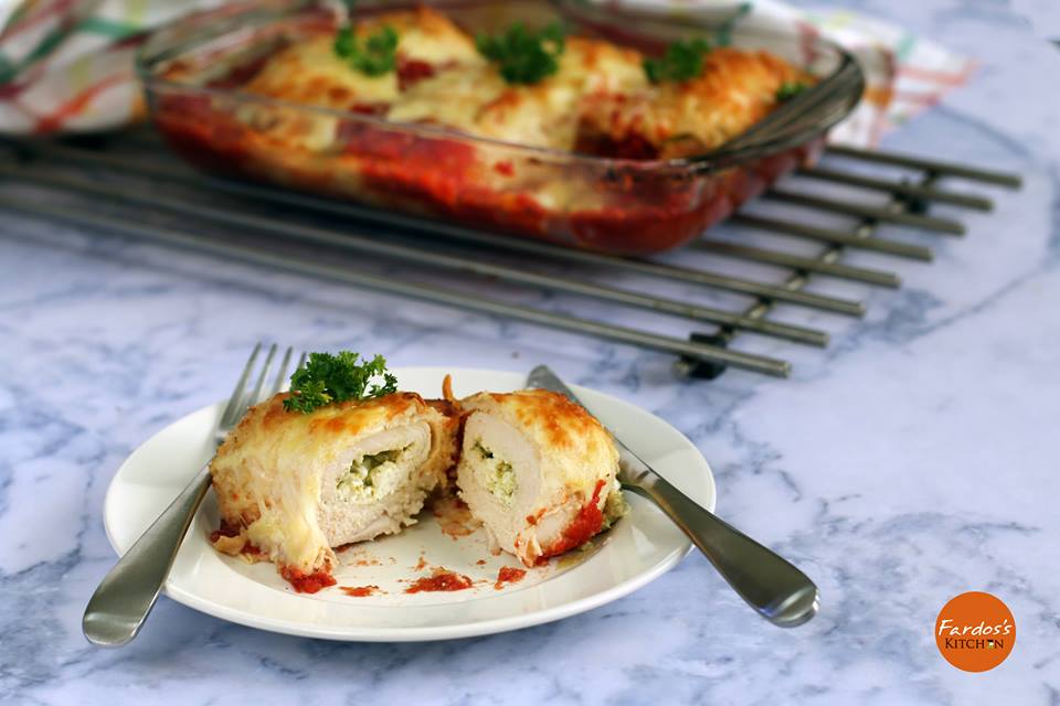 طريقة عمل رولات الدجاج المحشية بالجبن على الطريقة الإيطالية