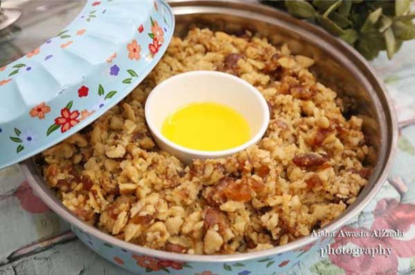 طريقة عمل القرص المفروك بالتمر على الطريقة الإماراتية