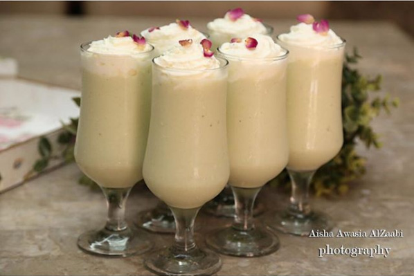 عصير الأفوكادو و الموز والحليب