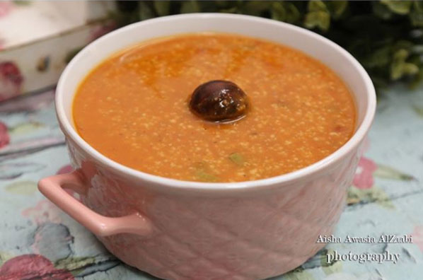 طريقة-عمل-شوربة-شوفان-كويكر-بالطماطم-بدون-دجاج طريقة عمل شوربة شوفان كويكر بالطماطم بدون دجاج