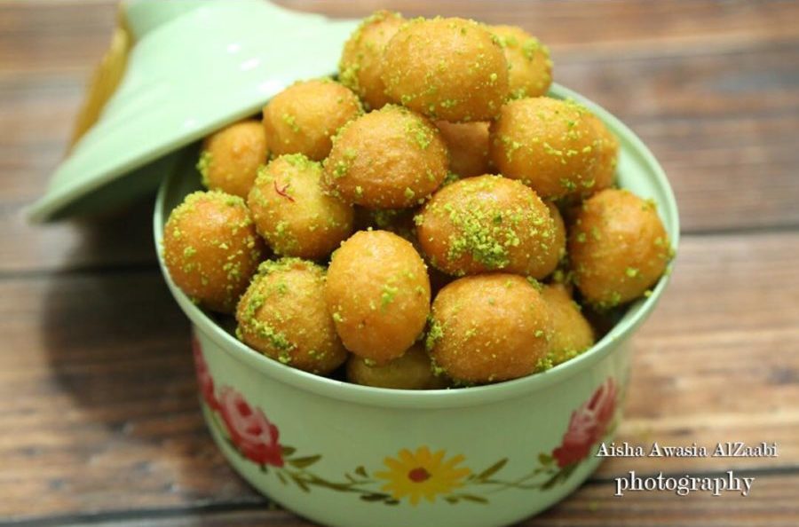 طريقة عمل لقيمات بالنشا مقرمشة ولذيذة العوامة المقرمشة الشامية