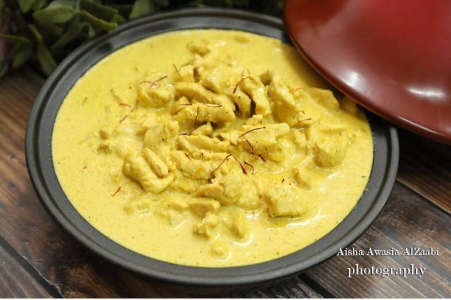 دجاج بالزبده والزعفران لذيذ من فروحة الامارات دجاج بالزبده والزعفران لذيذ من فروحة الامارات