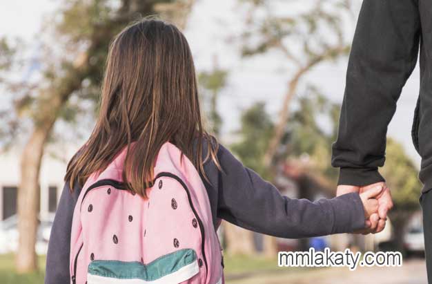 كيف أتعامل مع طفلي في أول يوم حضانة