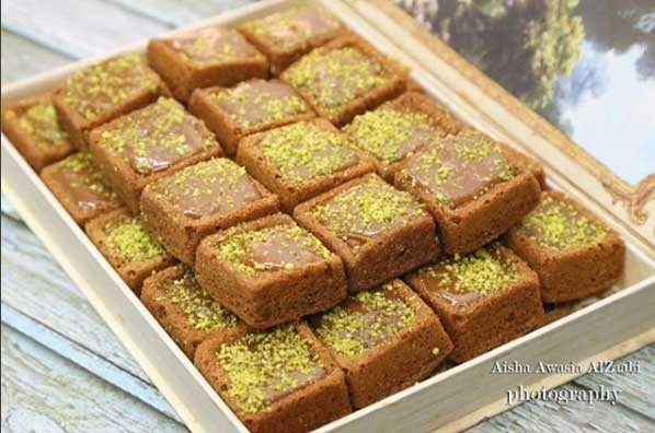 خنفروش بحريني بالتمر