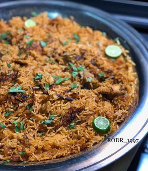 كبسة دجاج تندوري لذيذة جداً و على أصولها