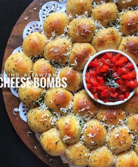 طريقة عمل مخبوزات محشية بالجبنة للإفطار لذيذة