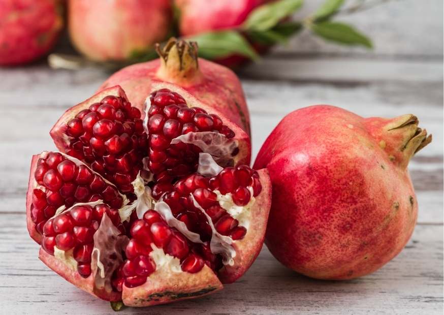 فوائد الرمان للشعر فوائد الرمان للشعر