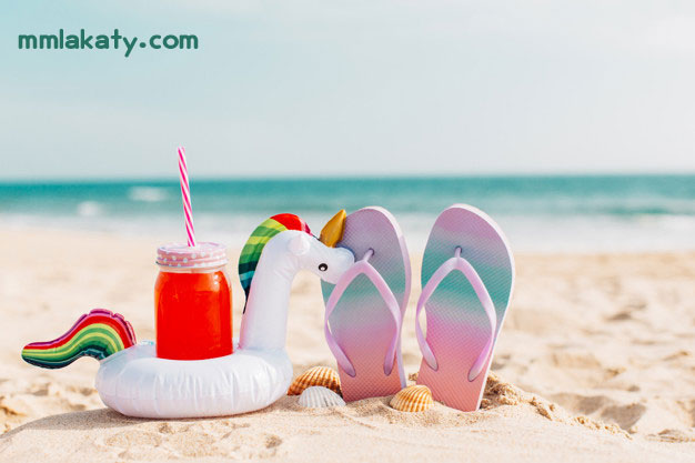 summer flip flops with smoothies and unicorns أضرار نزول البحر أثناء الحمل