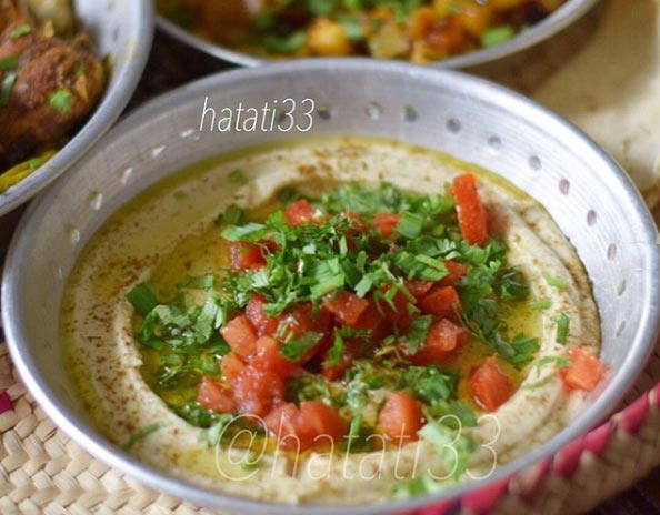 طريقة عمل سلطة حمص بالطحينة