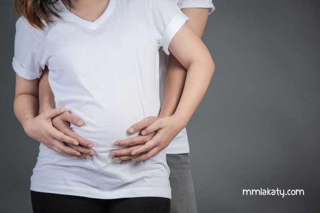 نزول-دم-اثناء-الحمل-في-الشهر-الاول نزول دم اثناء الحمل في الشهر الاول