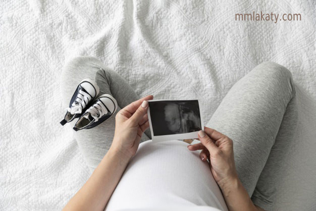 الحمل-خارج-الرحم اعراض الحمل خارج الرحم بعد الدوره باسبوع