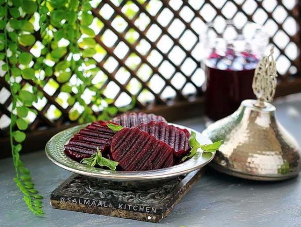 طريقة عمل مخلل البنجر الاحمر