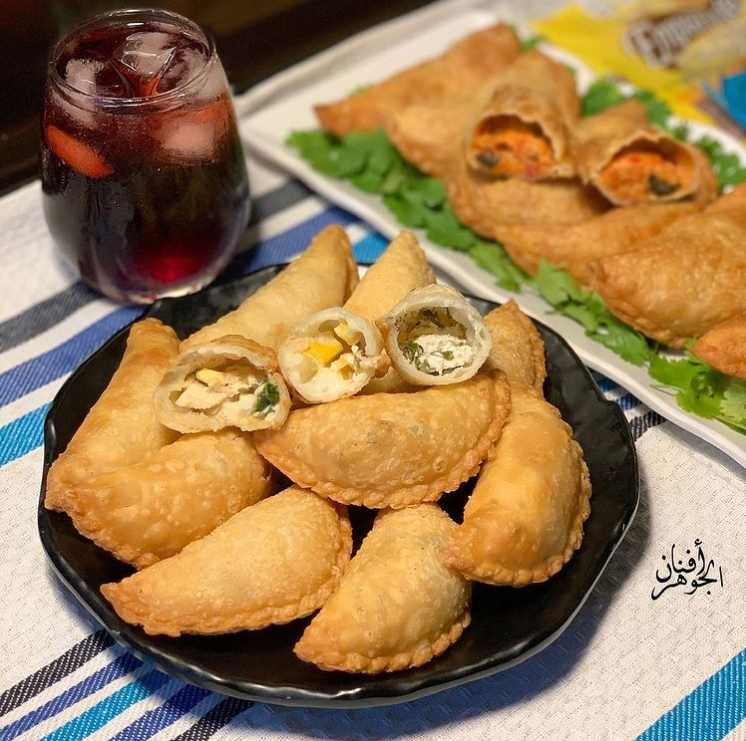 طريقة عمل السمبوسة بحشوات مختلفة طريقة عمل السمبوسة بحشوات مختلفة