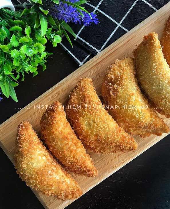 طريقة عمل فطائر التوست بالأجبان طريقة عمل فطائر التوست بالأجبان