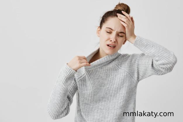 أسباب تنميل الراس وعلاقته بالقلق والتوتر