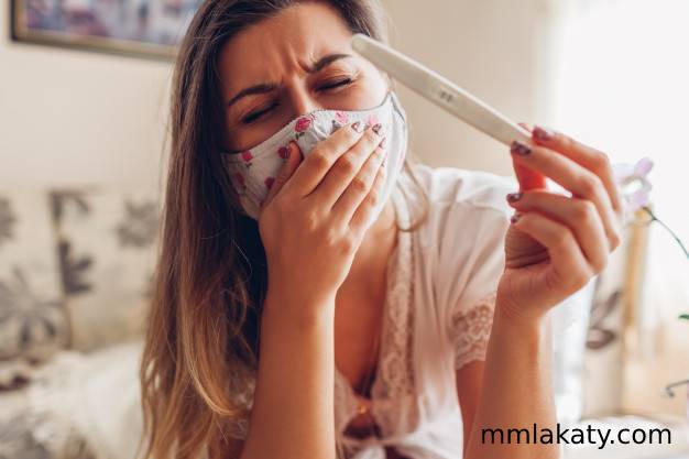 حكم اسقاط الجنين عمدا من أكثر الأسئلة التي توجه إلى جهات الفتوى في معظم دول العالم، قد يكون إنجاب طفل جديد هو نوع من المسؤولية التي تفكر فيها الأم، وقد تكون تلك المسؤولية مادية أو صحية أو نفسية أو ما إلى ذلك من الأسباب التي تدفع الأم في التفكير في إجهاض الجنين في الشهور الأولى، لذلك في هذا المقال نناقش رأي الدين في إسقاط الجنين قبل نفخ الروح فيه وبعد نفخ الروح حتى تكون الأم على وعي كامل بهذا الأمر قبل الإقدام عليه.