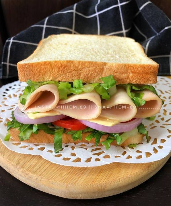 طريقة عمل كلوب ساندويش طريقة عمل كلوب ساندويش