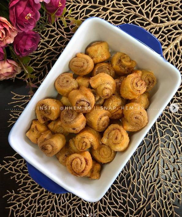 طريقة عمل رولات البف باستري الحلوة طريقة عمل رولات البف باستري الحلوة