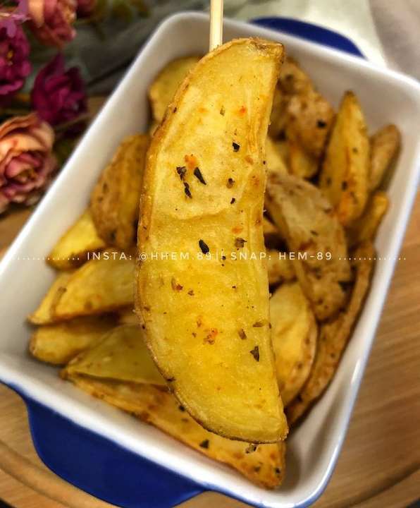 طريقة عمل أصابع البطاطس المقرمشة طريقة عمل أصابع البطاطس المقرمشة