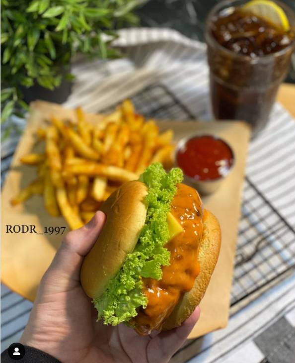 طريقة عمل برجر دجاج مقرمش