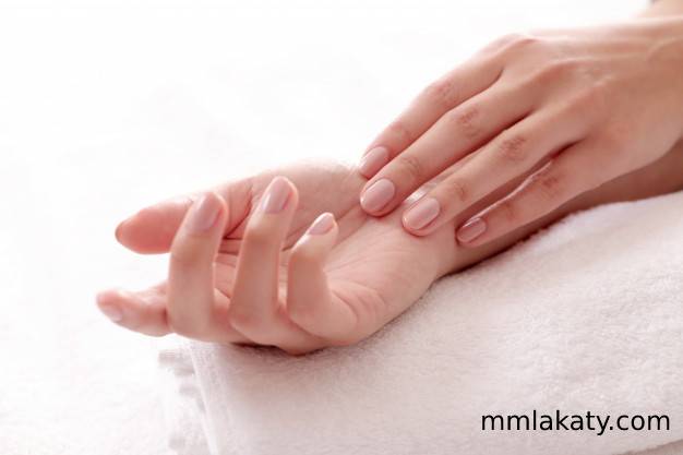 أسباب تجاعيد اليد أسباب تجاعيد اليد