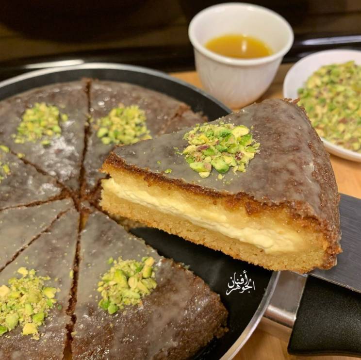 طريقة عمل بسبوسة المقلاة طريقة عمل بسبوسة المقلاة