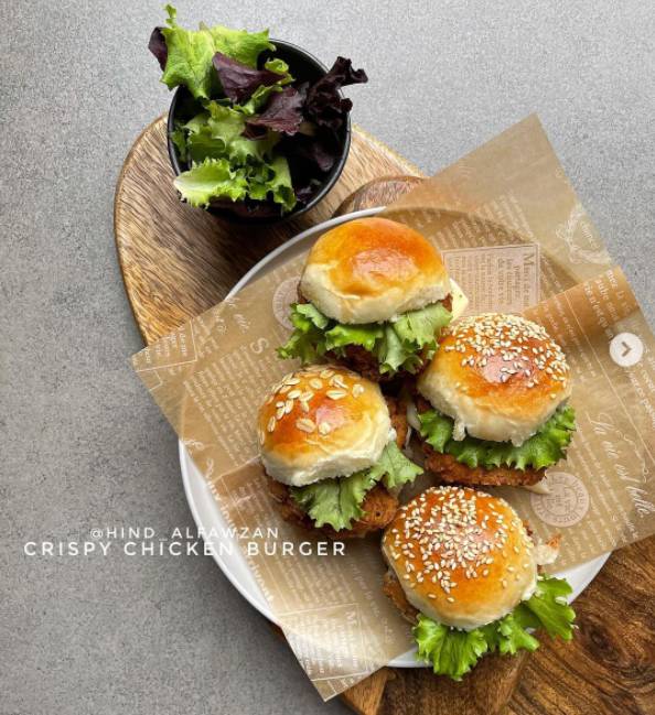 طريقة عمل ميني برجر الدجاج المقرمش