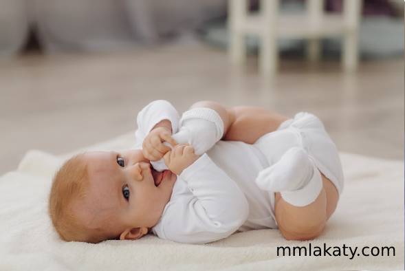 عبارات مواليد