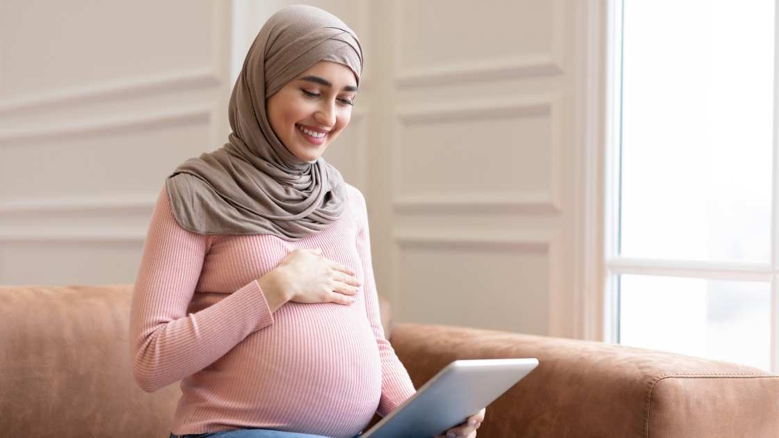 قانون العمل السعودي للمرأة الحامل